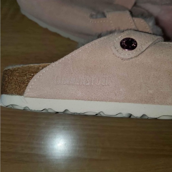 SOLD Birkenstock Boston Shearling - Picture 2 of 3